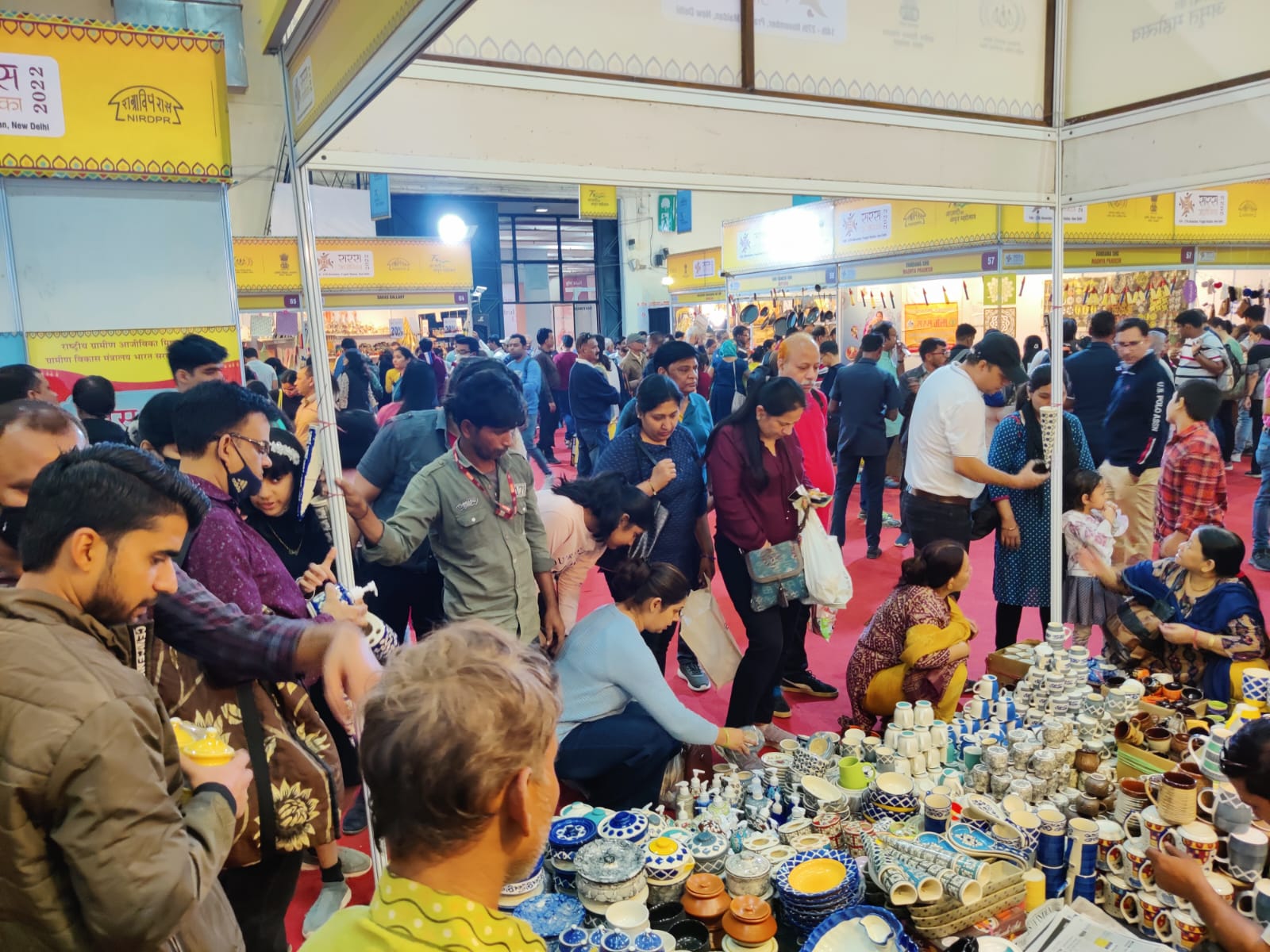 Photo of Trade Fair 2022: विकेंड व आम जनता के लिए मेले का पहला दिन, लोगों ने की जमकर खरीदारी