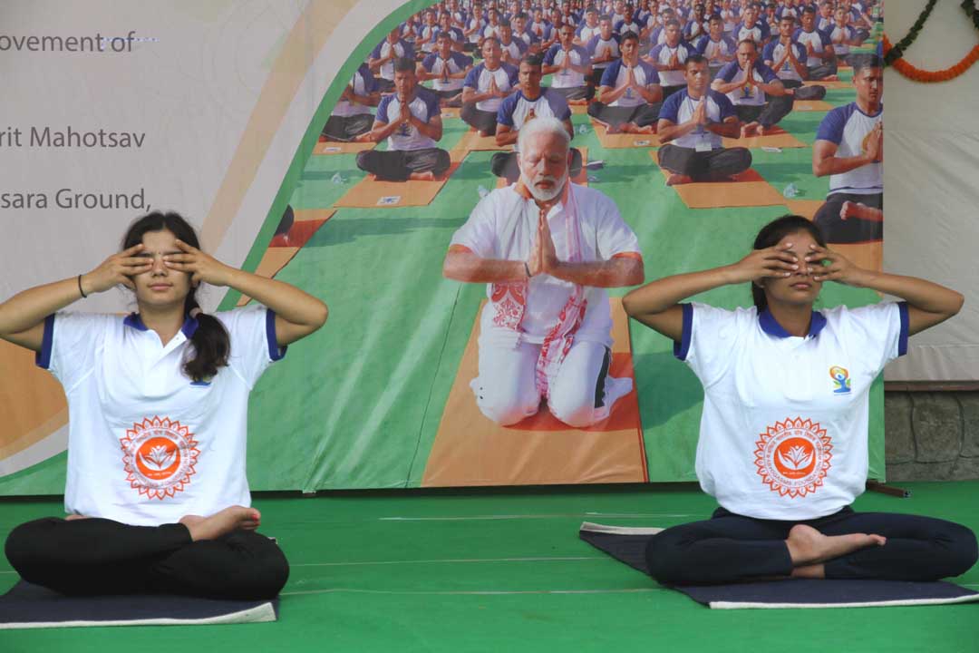 Photo of Yoga Day: आइए जाने योग दिवस के बिल्ड अप कार्यक्रम के बारे में