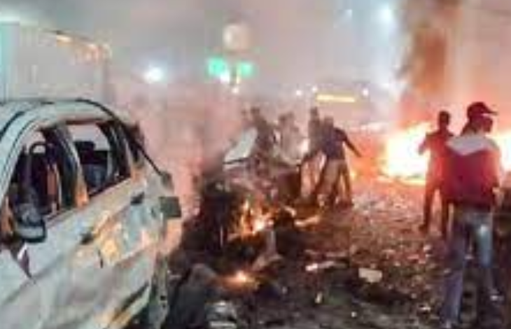 दिल्ली ब्लास्ट: लालकिला मेट्रो स्टेशन के पास कार में विस्फोट, 8 की मौत, 12 घायल, कई राज्यों में अलर्ट जारी