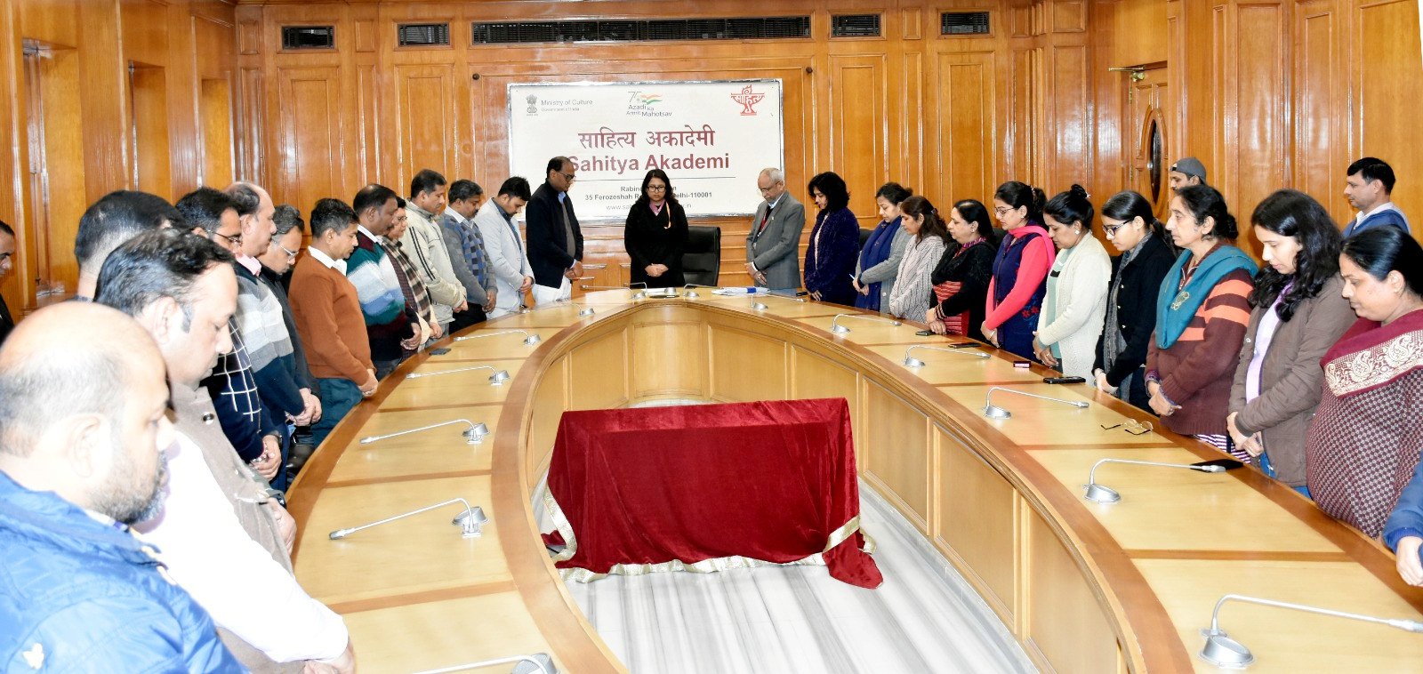 Tribute: साहित्य अकादेमी ने विनोद कुमार शुक्ल के निधन पर दी श्रद्धांजलि