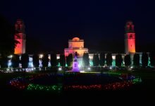 दिल्ली विधानसभा में देशभक्ति का रंग, 80वें स्वतंत्रता दिवस की पूर्व संध्या पर तिरंगे की रोशनी से जगमगाया ऐतिहासिक भवन
