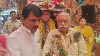 श्री झण्डेवाला देवी मंदिर में श्रद्धा और उल्लास के साथ मनाई गई भगवान श्रीकृष्ण की छठी