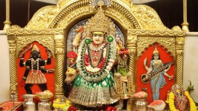 Sharadiya Navratri 2026: नवरात्र का चौथा दिन मां कुष्मांडा को समर्पित, झण्डेवाला मंदिर में विशेष पूजा और श्रृंगार